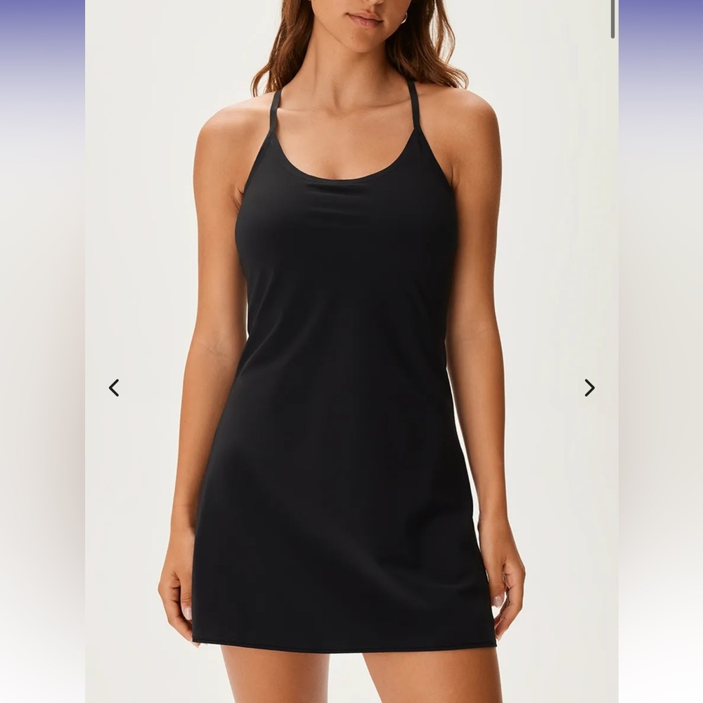 NWT Outdoor Voices The Exercise Dress in black size medium